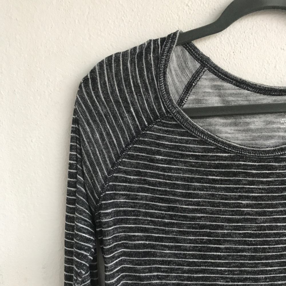 Sweater - Picture 3 of 4